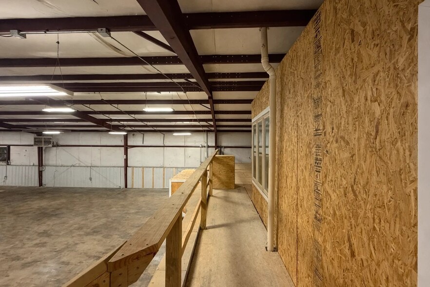 More Photos Of 93 Miller Dr, Jackson Warehouse For Sale