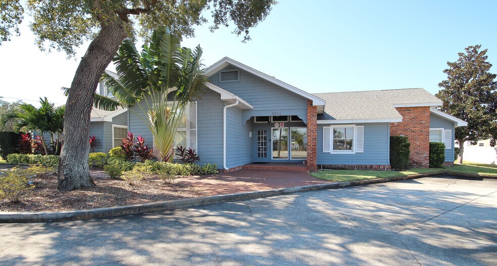 Primary Photo Of 8200 Seminole Blvd, Seminole Medical For Lease