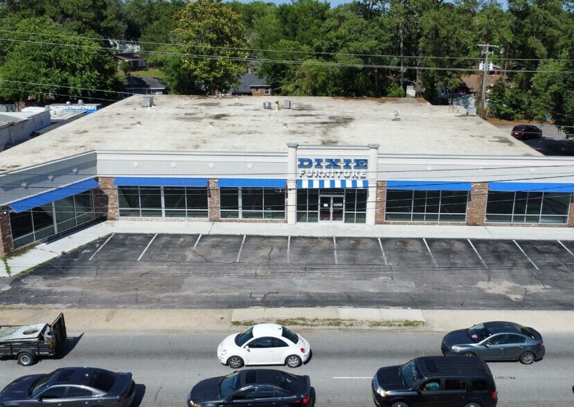 More Photos Of 5550 Rivers Ave, Charleston Freestanding For Sale