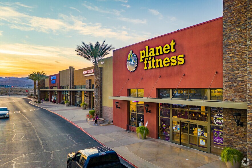 More Photos Of Rainbow Blvd, Las Vegas Unknown For Lease