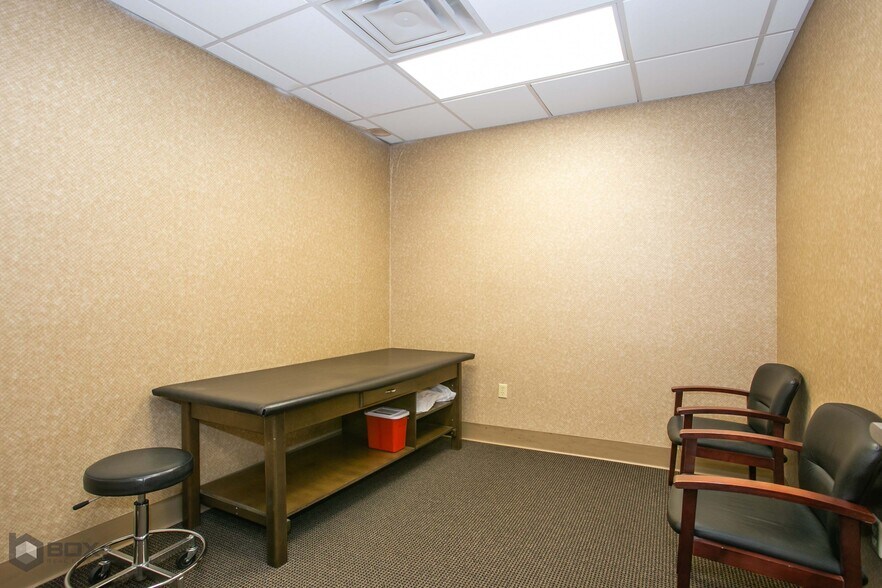 More Photos Of 7171 N University Dr, Tamarac Medical For Sale