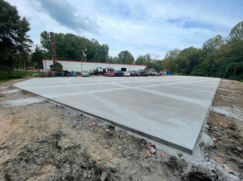 More Photos Of 1520 Alamance Church Rd, Greensboro Warehouse For Lease