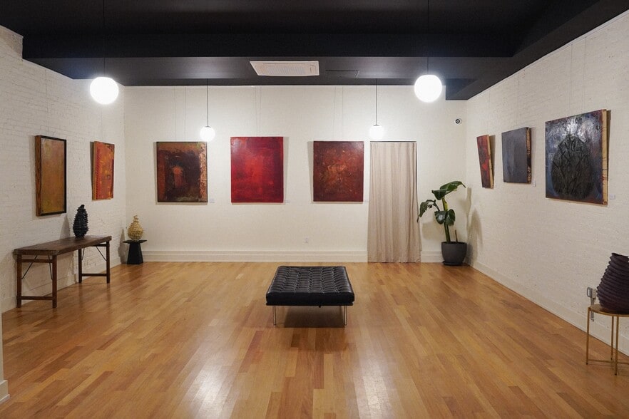 More Photos Of 2277 3rd Ave, New York Storefront Retail Residential For Lease