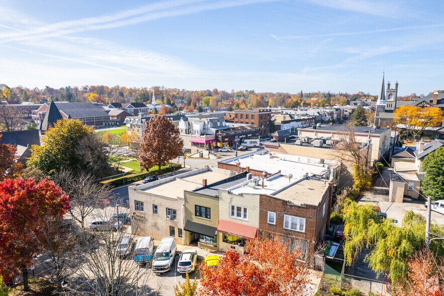 More Photos Of 4 Louella Ct, Wayne Storefront Retail Residential For Lease