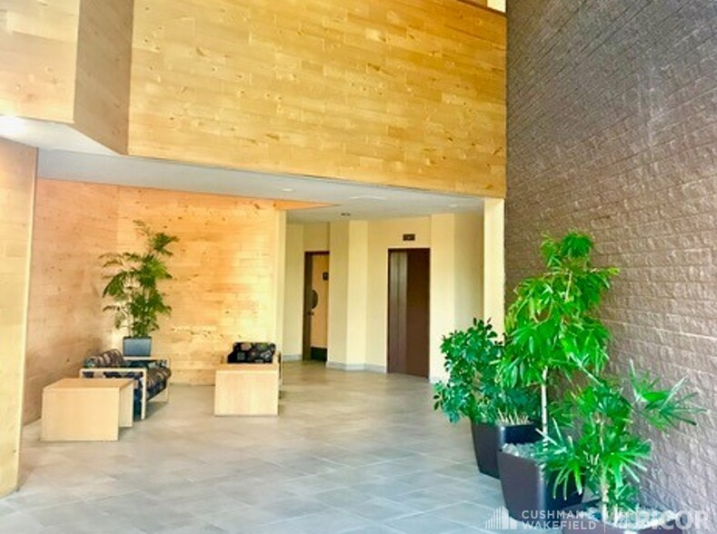 More Photos Of 1350 N Kolb Rd, Tucson Medical For Lease