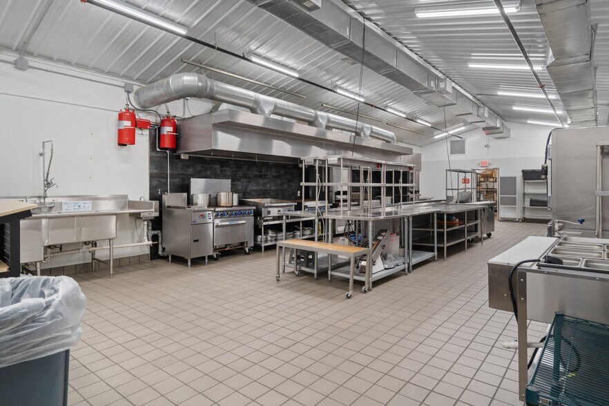 More Photos Of 8123 S Lecanto Hwy, Lecanto Restaurant For Sale