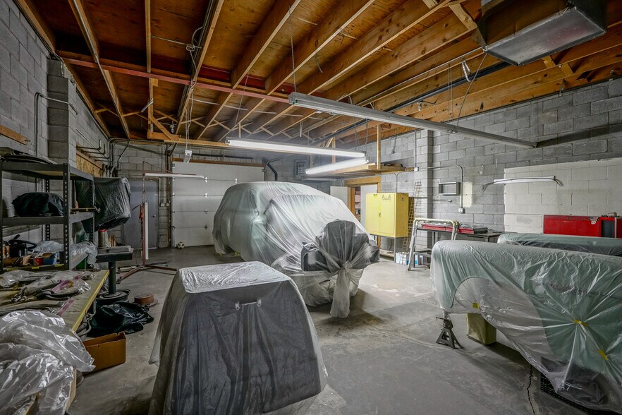 More Photos Of 135-145 Virginia St NE, Albuquerque Office For Sale