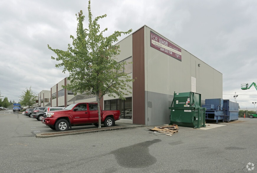 More Photos Of 19292 60th Ave, Surrey Warehouse For Lease