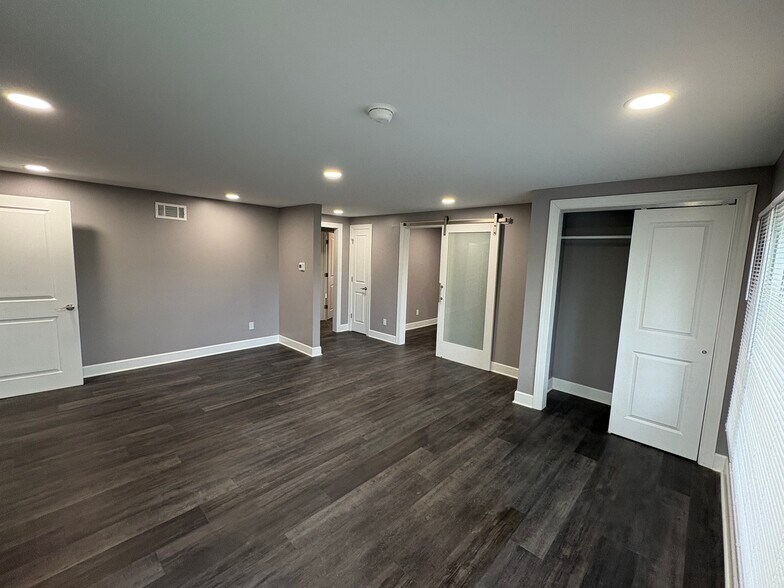 More Photos Of 4050 Ridge Lea Rd, Amherst Office For Lease