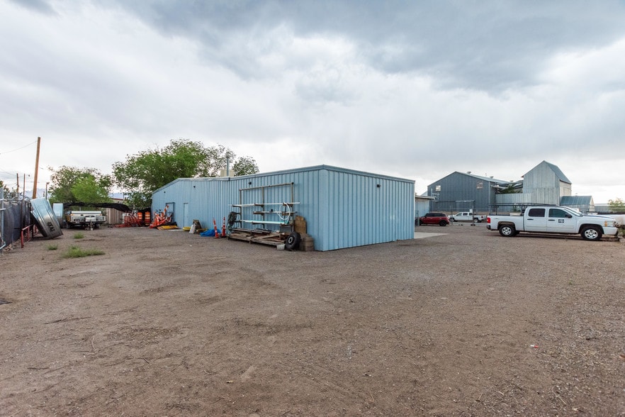 More Photos Of 848 W Hadley Ave, Las Cruces Light Manufacturing For Lease