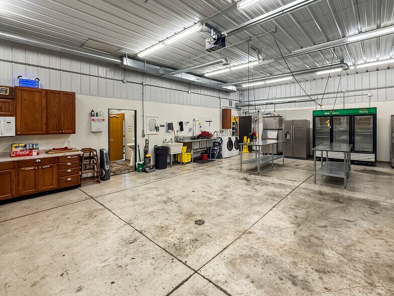 More Photos Of 3408 Clarke St, Norwalk Specialty For Sale