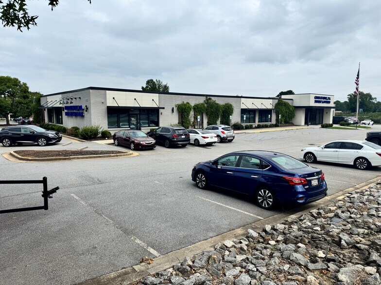 More Photos Of 715 Congaree Rd, Greenville Office For Sale