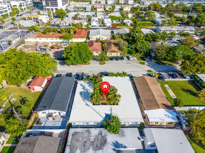 More Photos Of 700 NE 6th St, Hallandale Beach Apartments For Sale