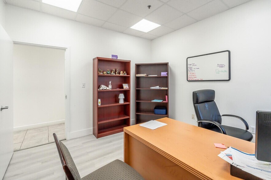 More Photos Of 12550 Biscayne Blvd, North Miami Medical For Sale