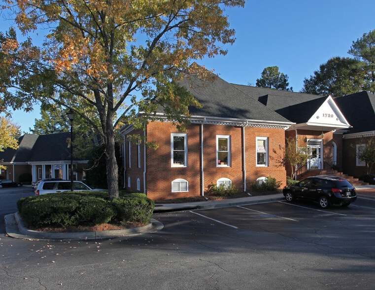 More Photos Of 1730 Mount Vernon Rd, Dunwoody Office For Sale
