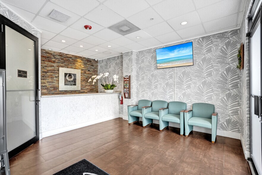 More Photos Of 7374 SW 93rd Ave, Miami Office For Sale