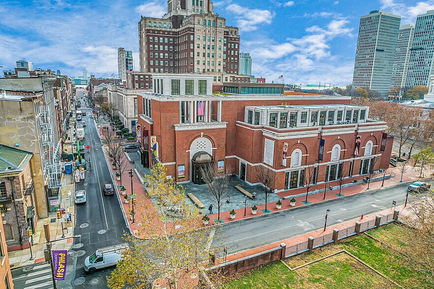 More Photos Of 303 Chestnut St, Philadelphia Office Residential For Sale