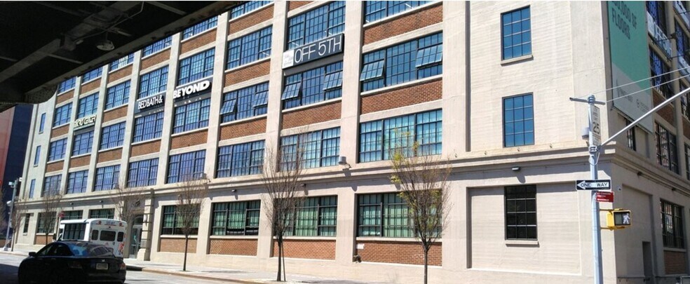 More Photos Of 845 3rd Ave, Brooklyn Flex For Sale