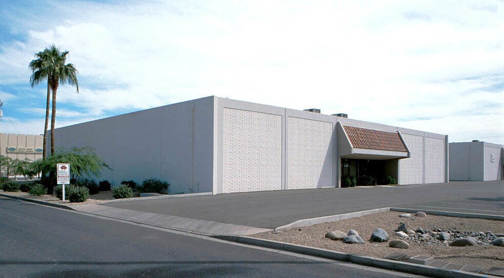 More Photos Of 3401-3409 W Whitton Ave, Phoenix Warehouse For Lease