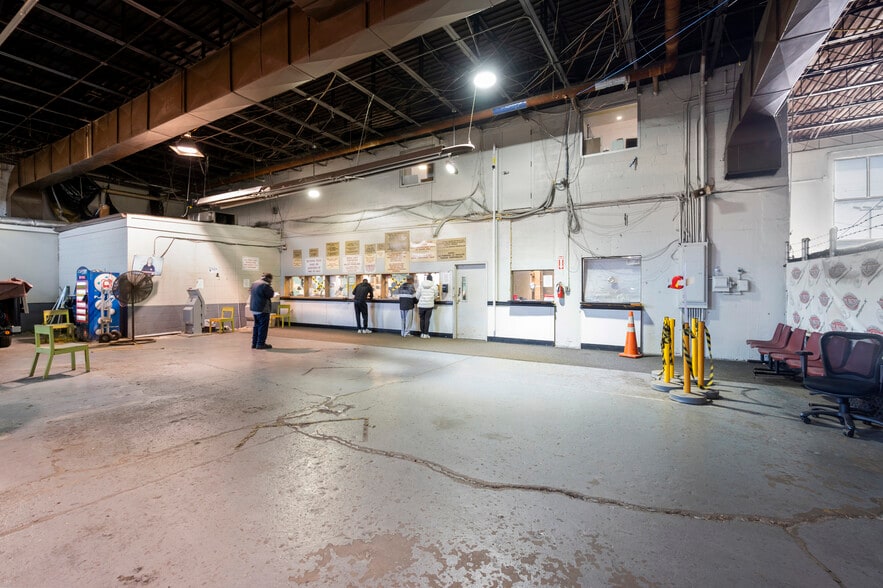 More Photos Of 1905 Brentwood Rd NE, Washington Warehouse For Lease