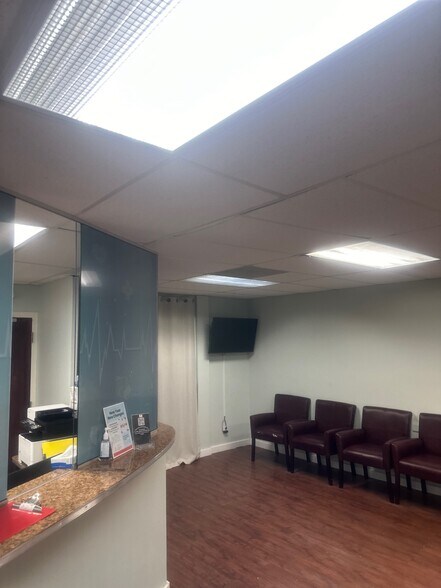 More Photos Of 1385 W State Road 434, Longwood Medical For Lease