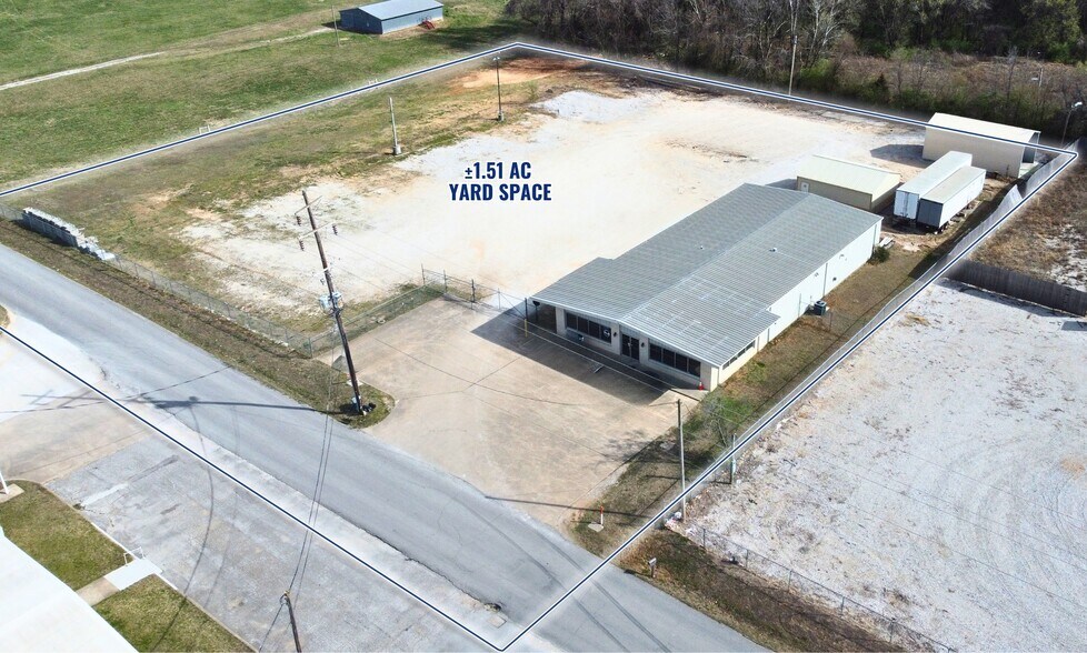 More Photos Of 783 W Morris Ave, Springdale Warehouse For Sale