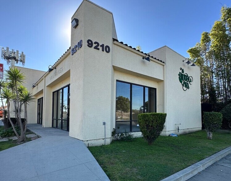 More Photos Of 9210 Katella Ave, Garden Grove Freestanding For Lease