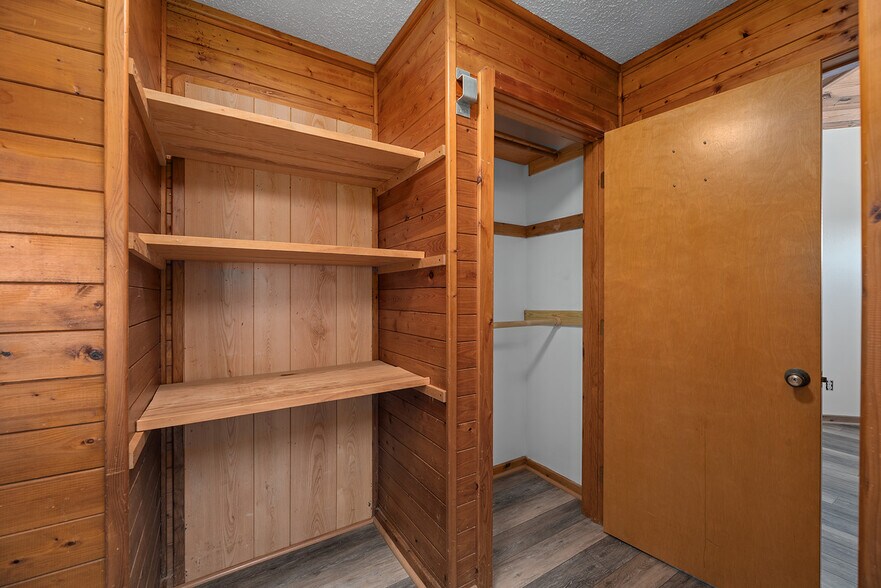 More Photos Of 1711 Bobby Lee Trl, Kill Devil Hills Apartments For Sale