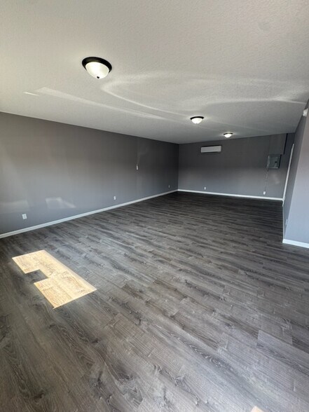 More Photos Of 916 W Coliseum Blvd, Fort Wayne Medical For Lease