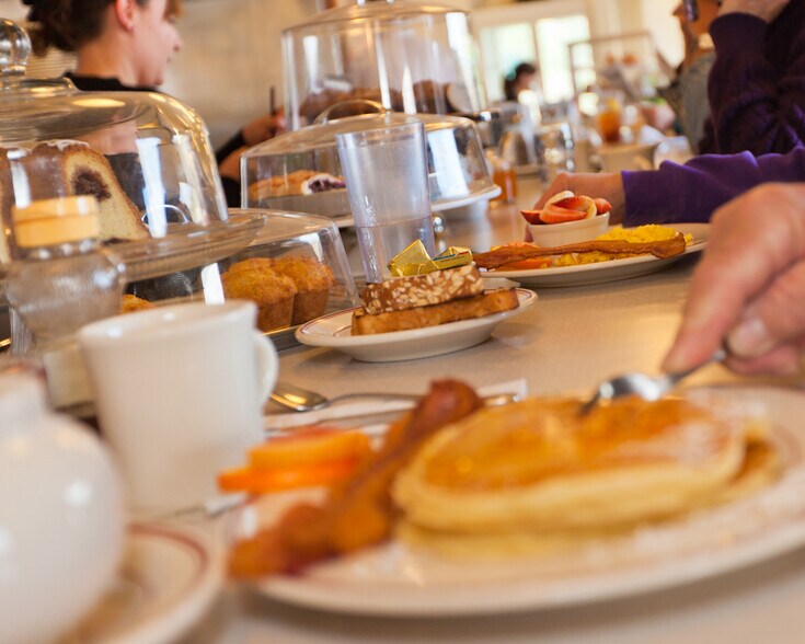 More Photos Of 5038 Hwy 140, Mariposa Restaurant For Sale