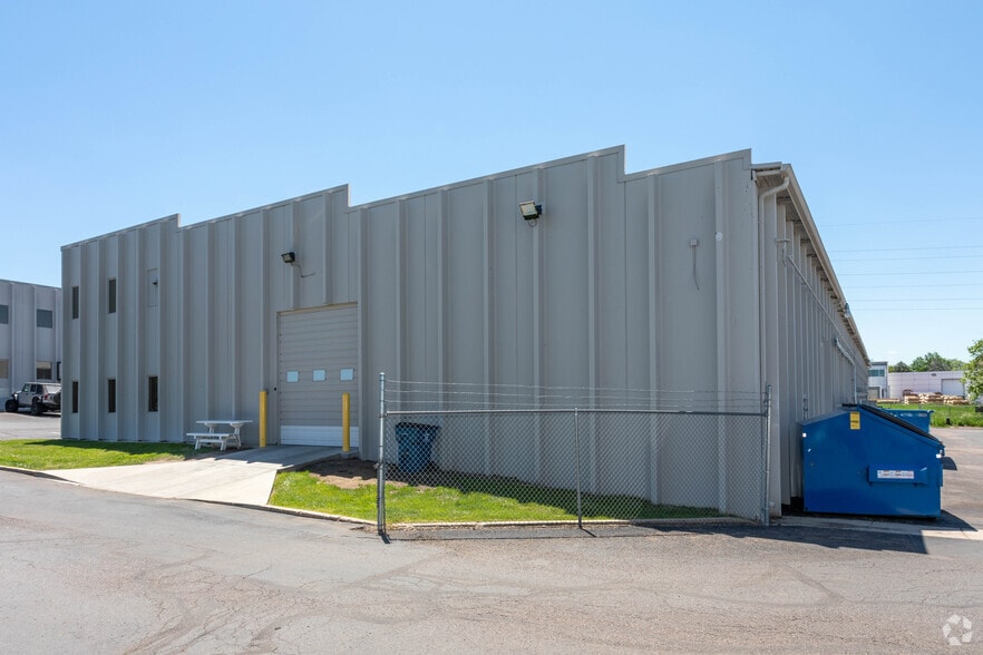 More Photos Of 5801-5835 W 6th Ave, Lakewood Unknown For Lease