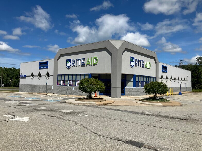 Primary Photo Of 1303 Shoemaker St, Nanty-Glo Drugstore For Sale