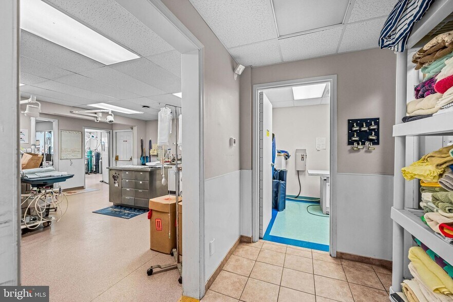 More Photos Of 405 W Wayne Ave, Wayne Office Residential For Sale