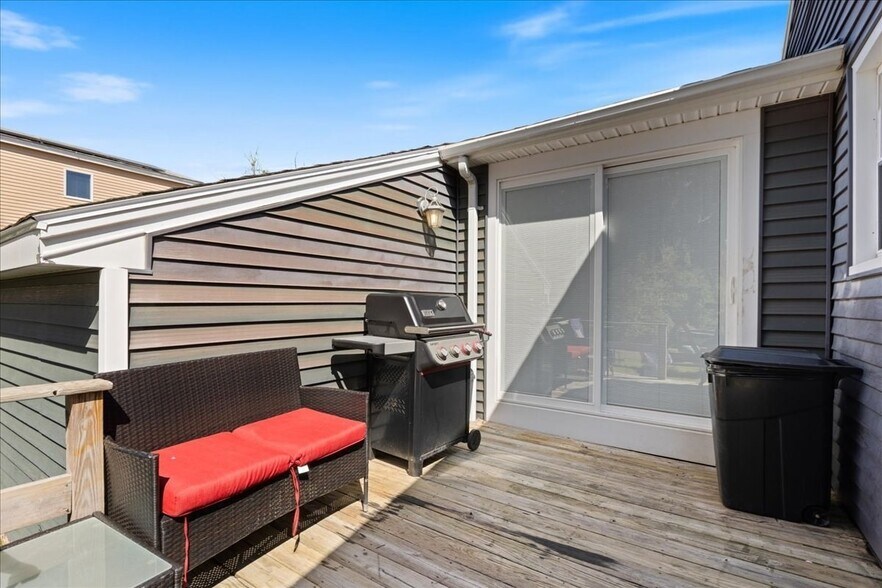 More Photos Of 57 Elm St, Salisbury Industrial For Sale
