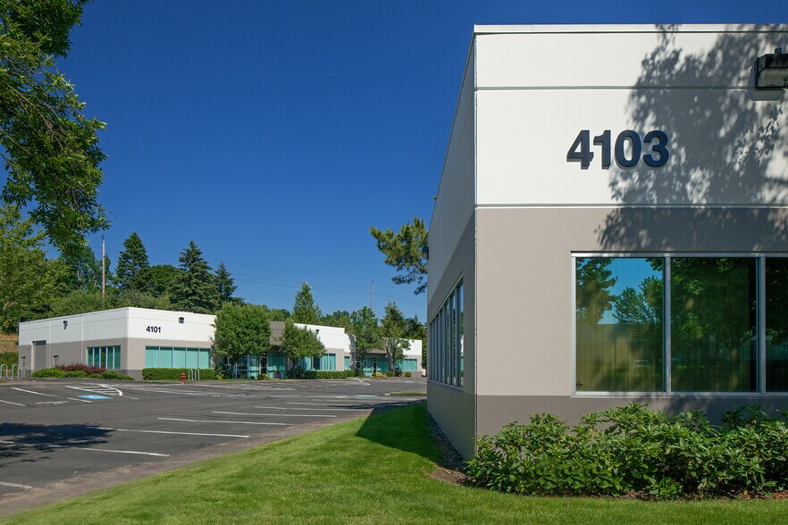 More Photos Of 4103 SE International Way, Milwaukie Unknown For Lease