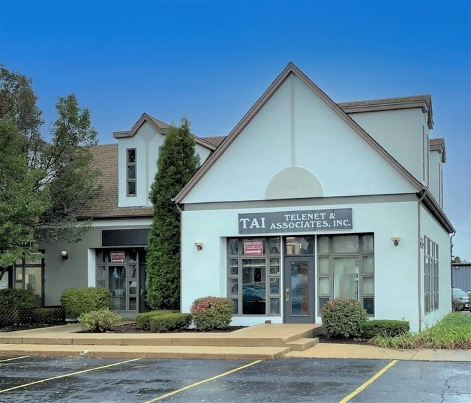 Primary Photo Of 1595 Weld Rd, Elgin Office For Lease