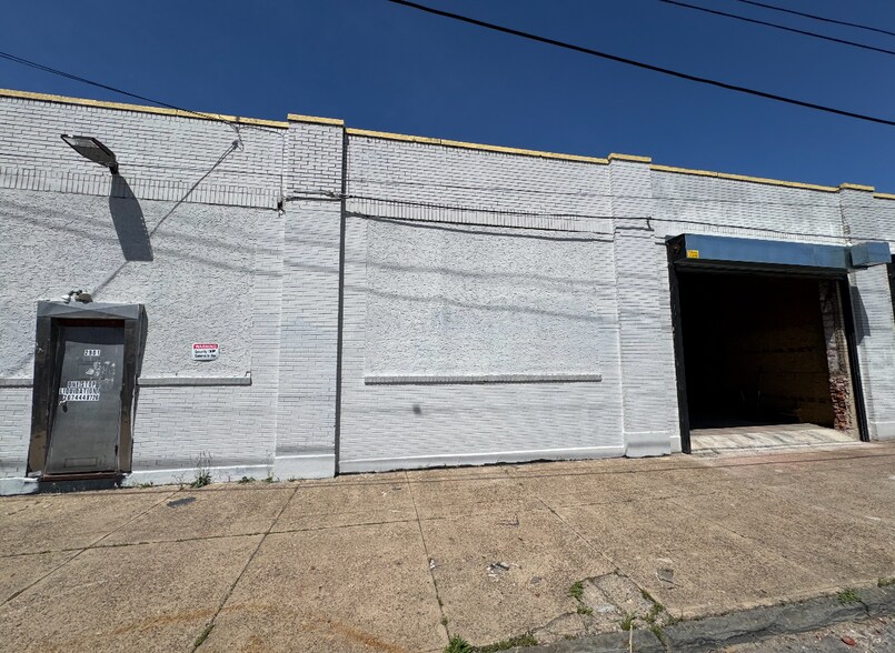More Photos Of 2901 N 18th St, Philadelphia Warehouse For Sale