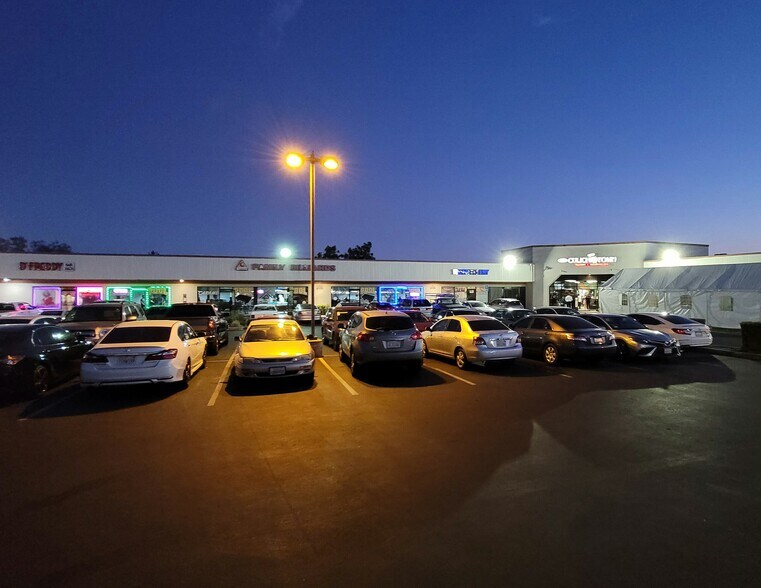 More Photos Of 5461 Holt Blvd, Montclair Freestanding For Sale