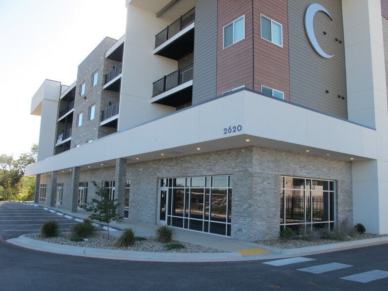 Primary Photo Of 2620 W Sunshine St, Springfield Apartments For Lease