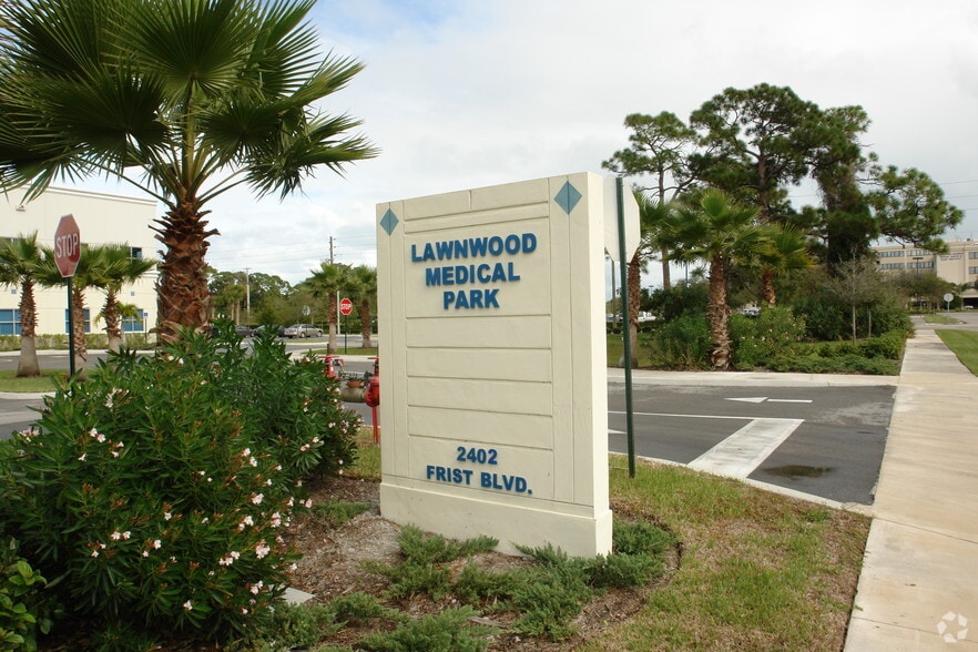 More Photos Of 2402 Frist Blvd, Fort Pierce Medical For Sale