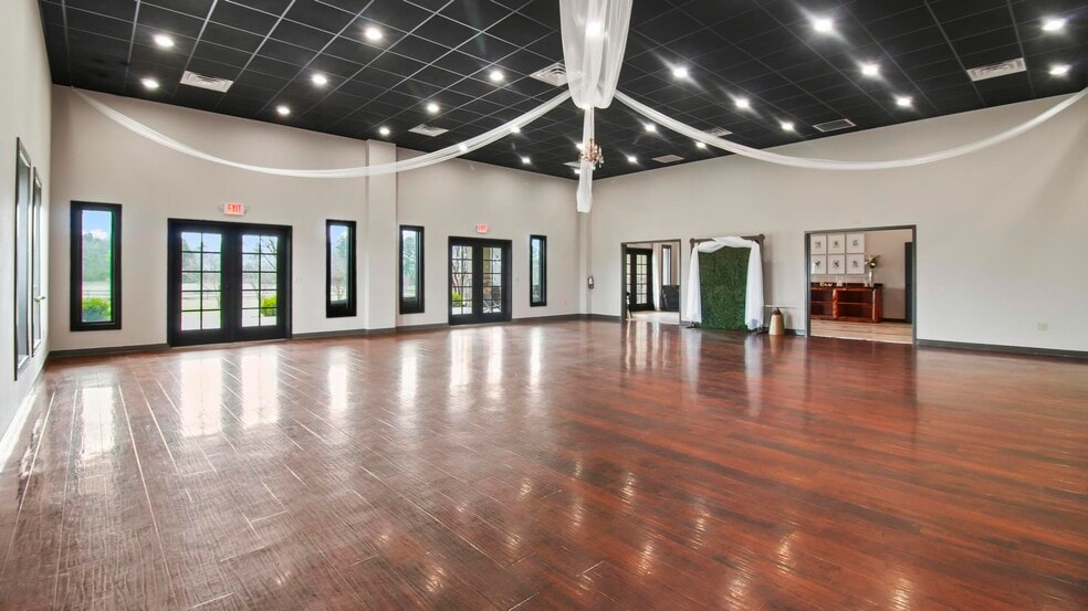 More Photos Of 14284 State Highway 322 N, Kilgore Lodge Meeting Hall For Sale