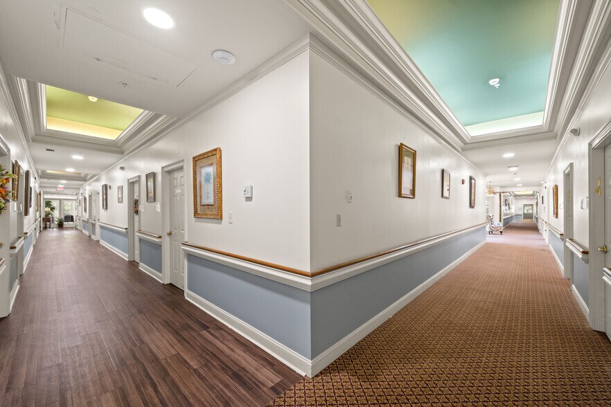 More Photos Of 10171 Papa George St, Daphne Congregate Senior Housing For Sale