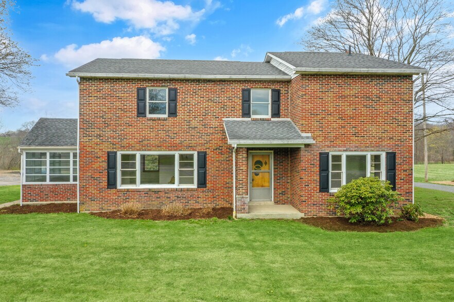 More Photos Of 140 Shartlesville Rd, Bernville Warehouse For Sale