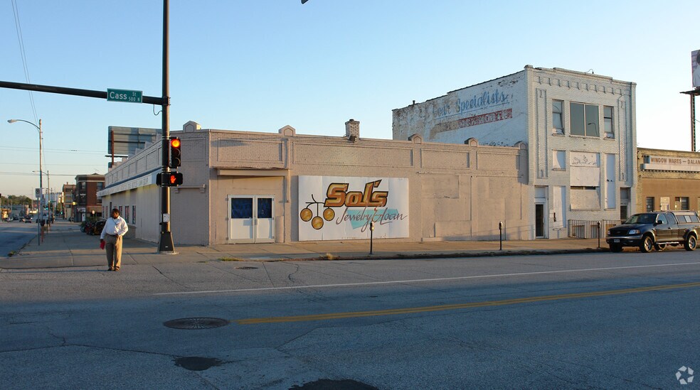 More Photos Of 507 N 16th St, Omaha Restaurant For Lease