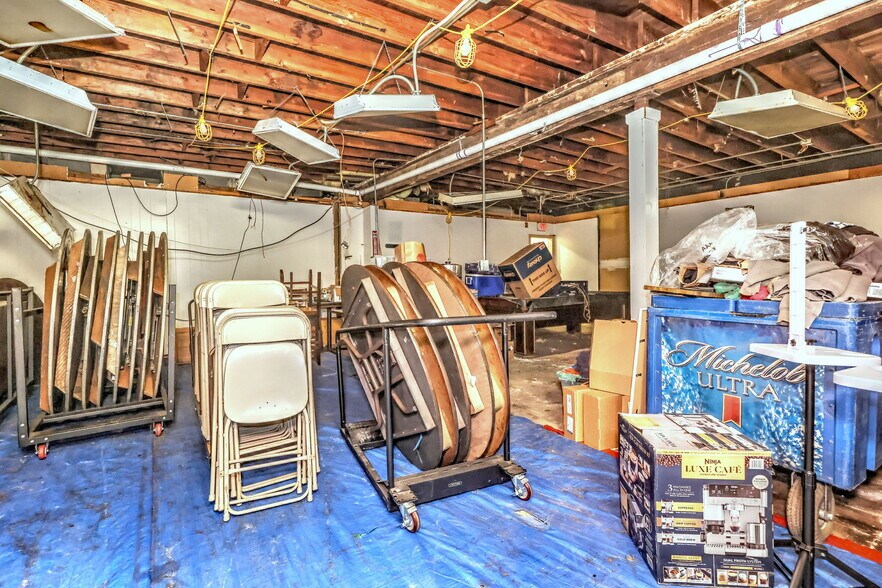 More Photos Of 560 Woodward Ave, New Haven Flex For Sale