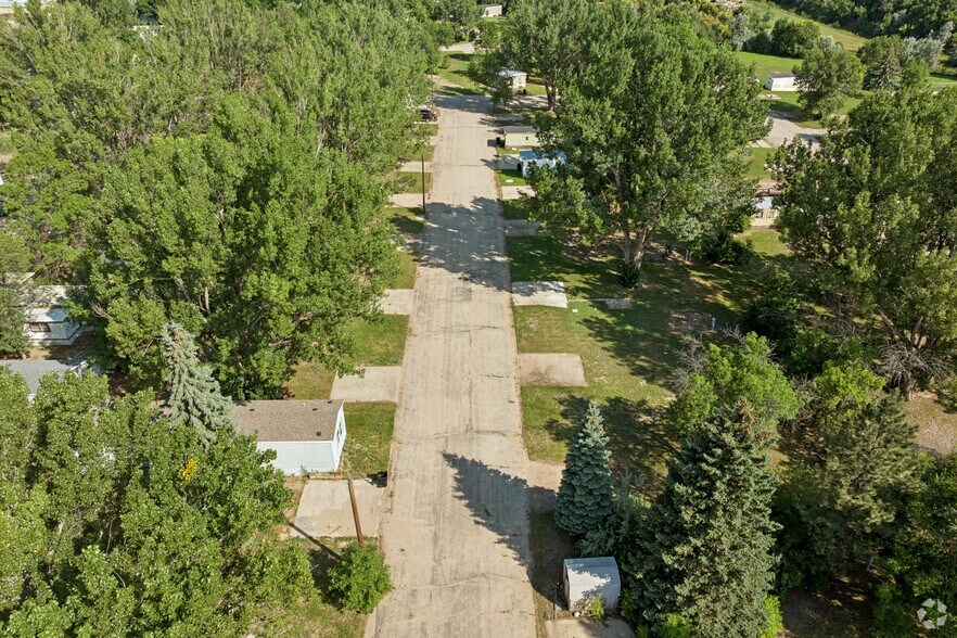 More Photos Of 2600 University Ave, Williston Manufactured Housing Mobile Home Park For Sale