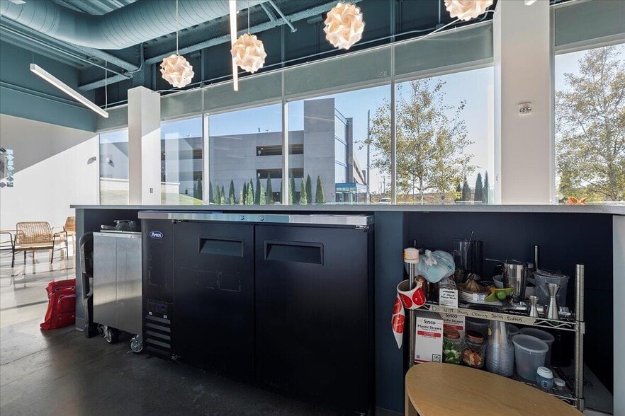 More Photos Of 4201 Rivers Edge Pky, Council Bluffs Office For Lease