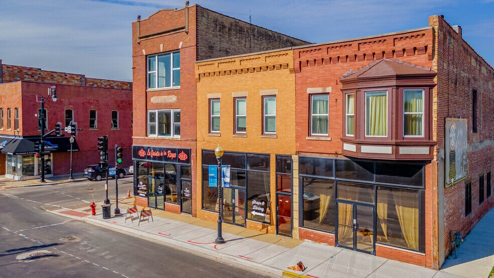 Primary Photo Of 50 N Broadway, Aurora Storefront Retail Residential For Lease