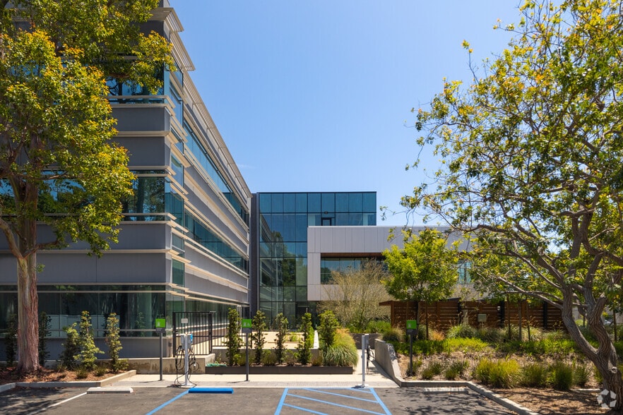 More Photos Of 2160 E Grand Ave, El Segundo Office For Lease