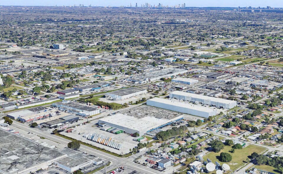 More Photos Of 7101 NW 32nd Ave, Miami Warehouse For Lease